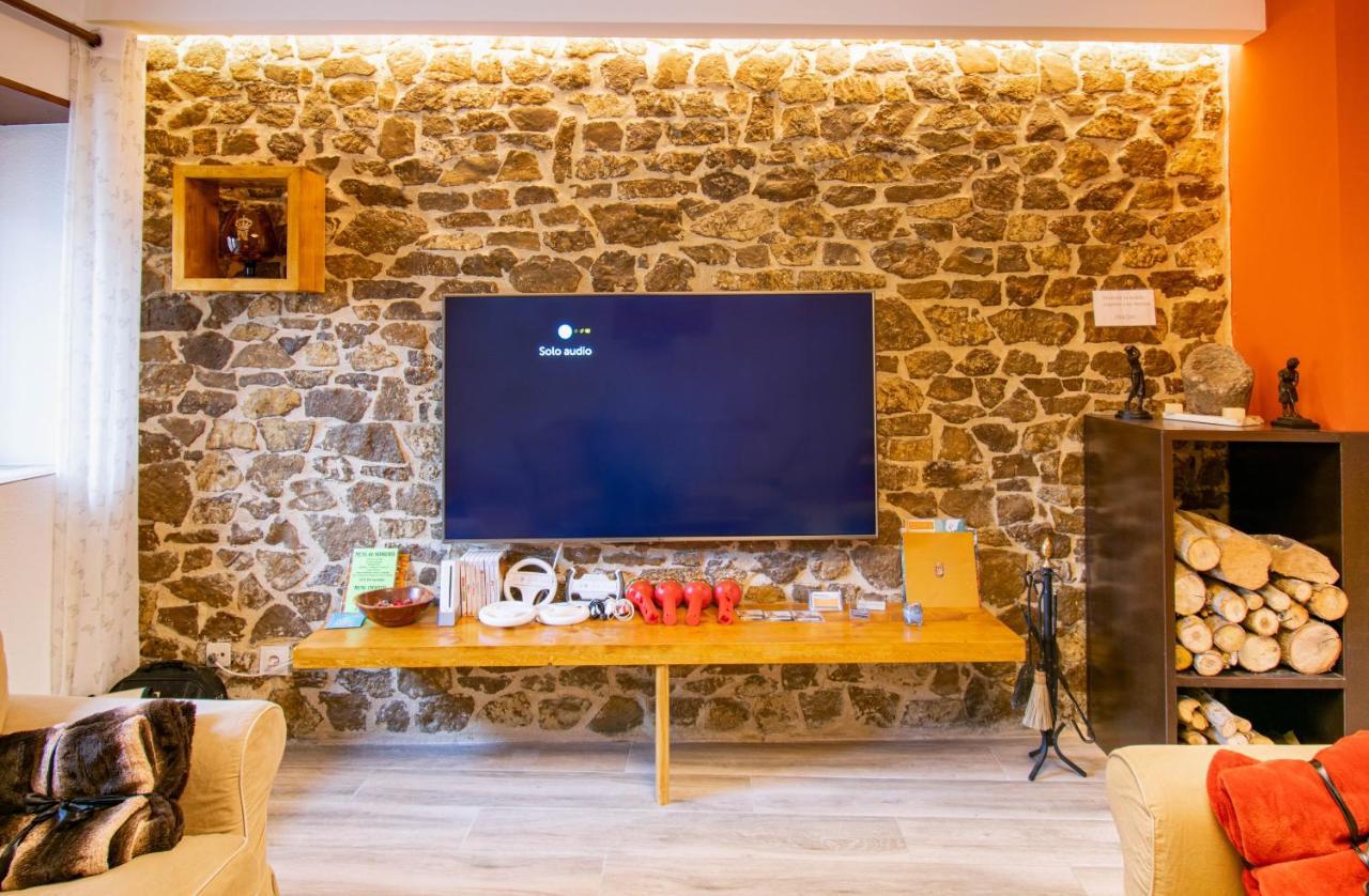 Casa Rural Don Filo Con Vistas Al Lago Lerate Exterior photo